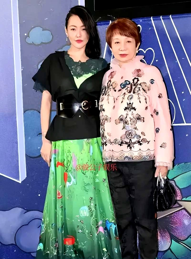 找对象的眼光，妹妹真比姐姐好很多。许雅钧除了爱玩、不怎么抛头露面搞事业，似乎也没别的毛病，大不了就是