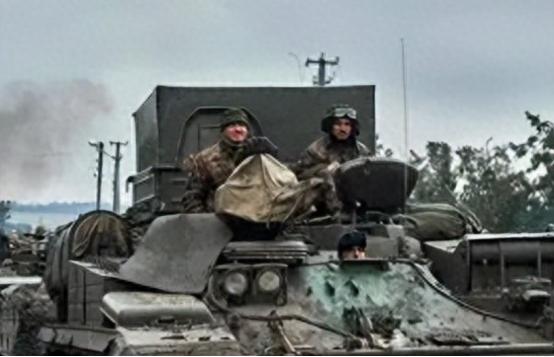 俄乌一旦冻结冲突，最大赢家不是俄罗斯，这3个国家已经提前躺赢 先看俄罗斯，打