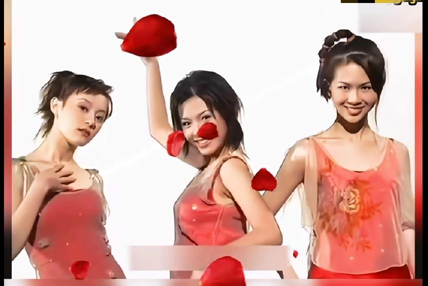 谁懂啊！原来孙俪当年也当过“女团选手”！刷到这段考古视频，直接被惊到了！