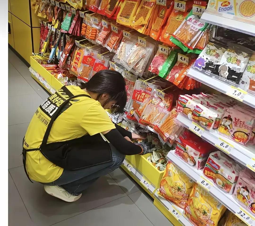 就为了一杯十几块的奶茶，我媳妇辞了才干半个月的工作回家就问我：“我是不是看起