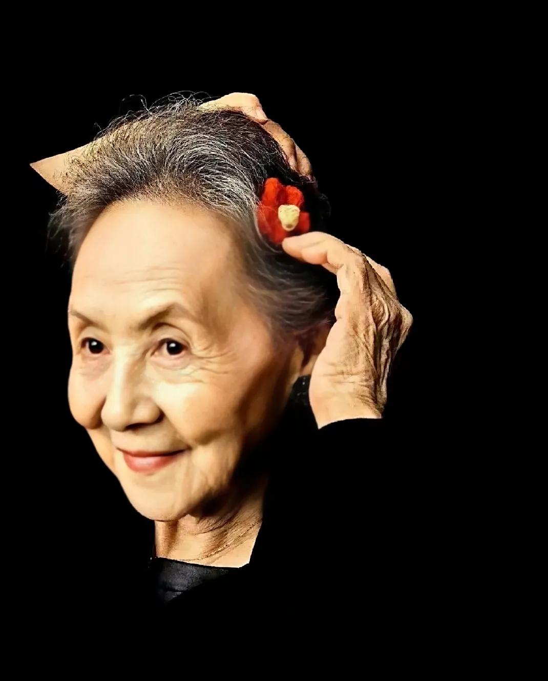 父母存在的意义，也有人活成了这样，三句话说透现实第一句：不是所有父母都配叫