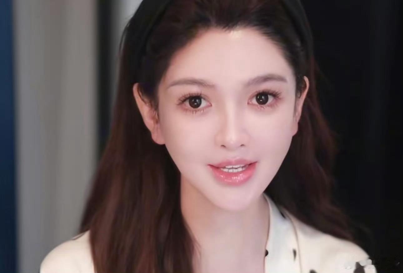 叶珂又变样了美商不行，没以前好看了
