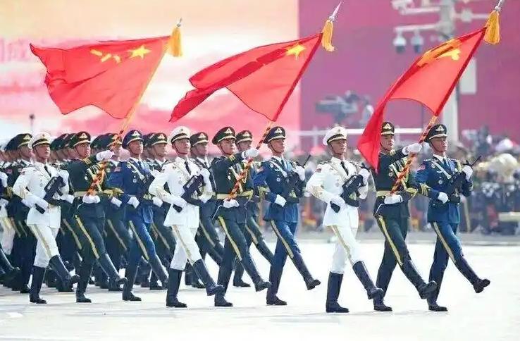 中国和乌克兰，堪称这个星球上最极致的“牌技”对比：一个拿到手是破铜烂铁，愣是打出
