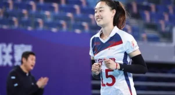 欢迎薛翼枝加盟天津女排网传著名排球教练薛刚的女儿薛翼枝即将加盟天津女排，