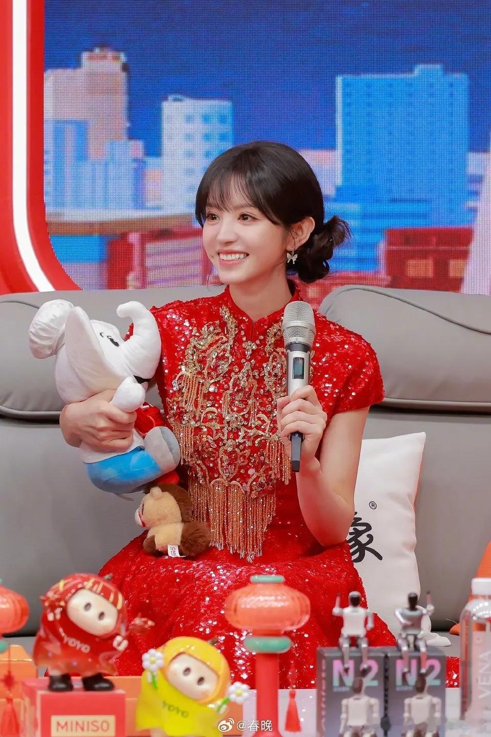 田曦薇王楚然春晚剧照