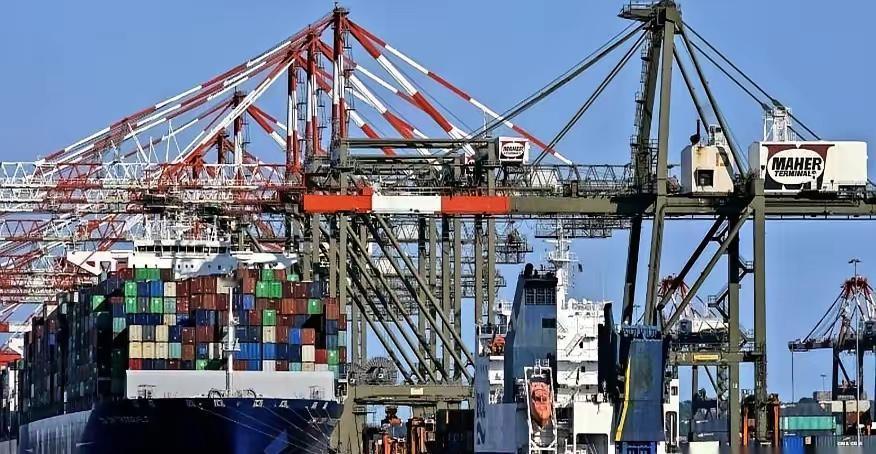 巴拿马撕毁中企港口合同，转头就喊“别查了”！这波操作看笑了巴拿马最近急眼了。