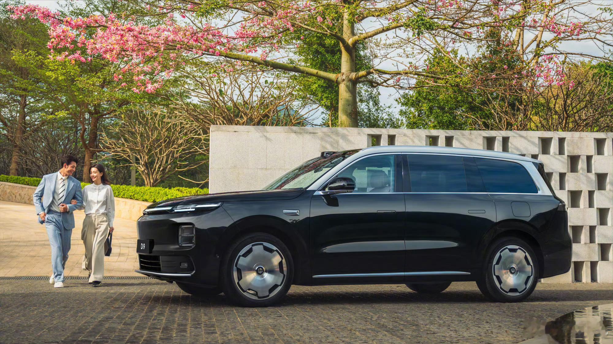 零跑D19价格出来了：21.98万起。这不是“有竞争力”，这是在重新定义这一级别