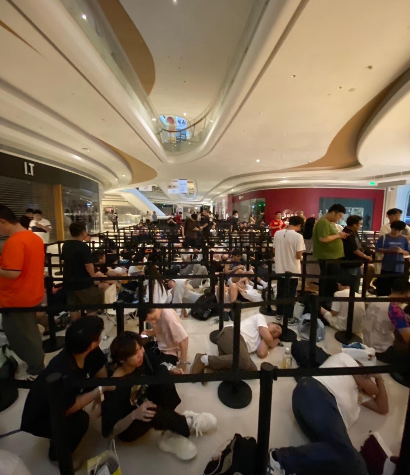一代人有一代人的鸡蛋要领。今天苹果AppleStore深圳壹方城开业，听说
