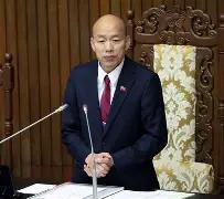 王世坚立院上送弓给卓荣泰，更直指龚明鑫！就在10月6日，韩国瑜在立院主持院