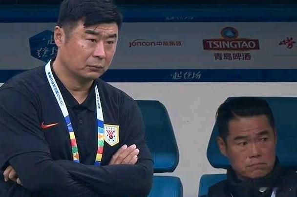 话说鲁能三叉戟已折其一，另外两位估计也很难撑到赛季结束。辽宁铁人官方宣布李