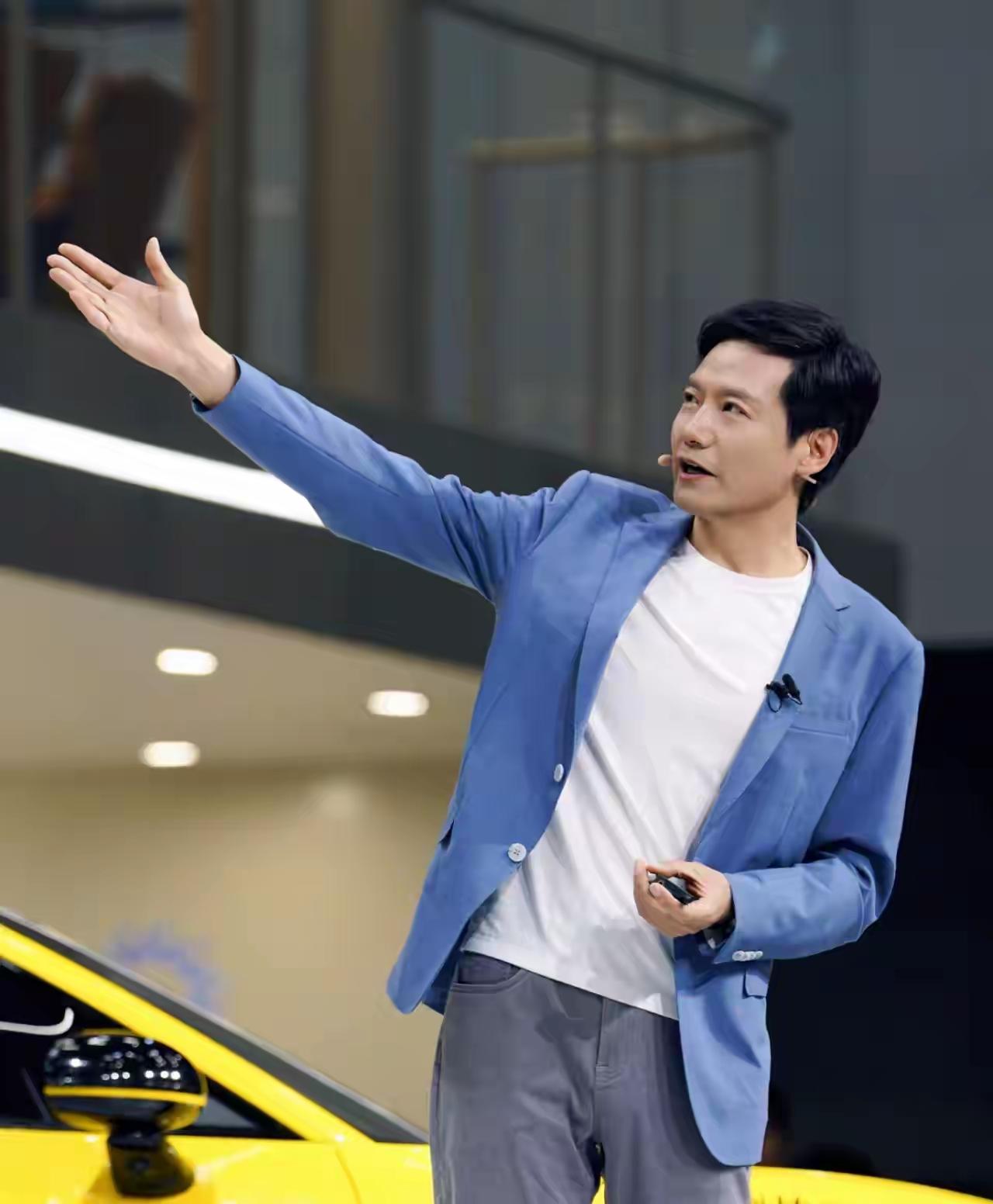 我终于明白了​雷军可以捐款1,000万给香港救灾​也可以捐赠5,500万给中