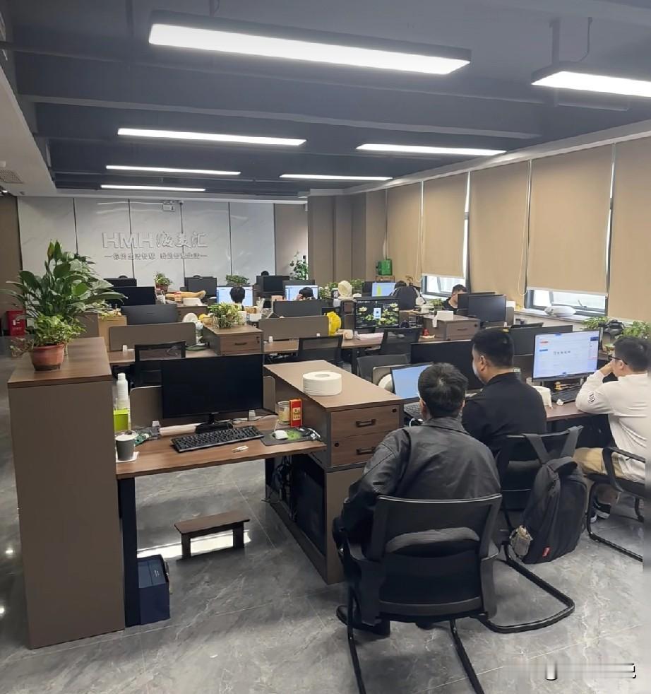 上周面试了一个北航的硕士，应聘的职位是工艺工程师，在前期沟通的时候，我们还特意确