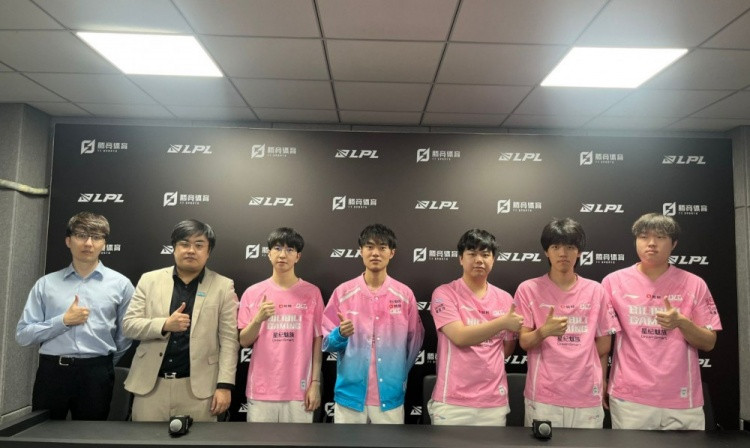 BLG赛后群访 Bin: shad0w都是基本操作 但还是可以小夸一下