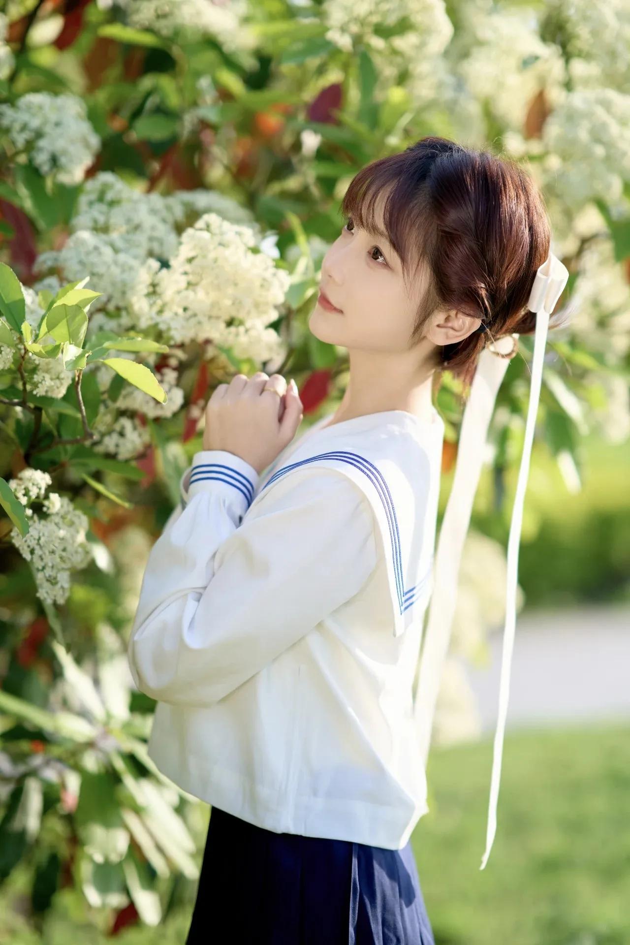 分享甜美小姐姐随手拍初恋般的感觉清纯甜美的样子漂亮吗有哪些美女让人过目难忘？