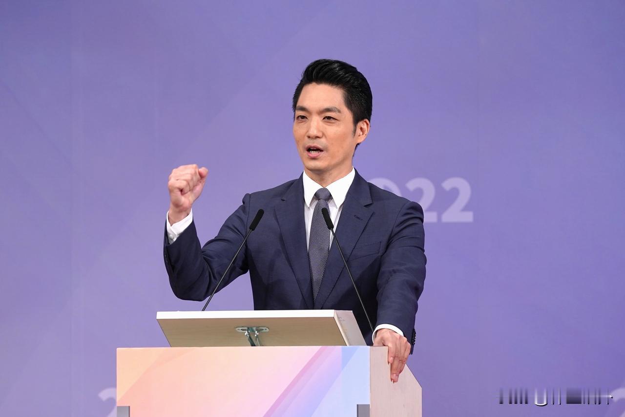 蒋家后代很有骨气蒋万安，台北市市长，蒋介石的曾孙现在被岛内的“台独”分子围攻
