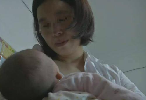 孕妇怀上二胎, 孩子出生后, 医生痛斥家属: 都这样了还生!