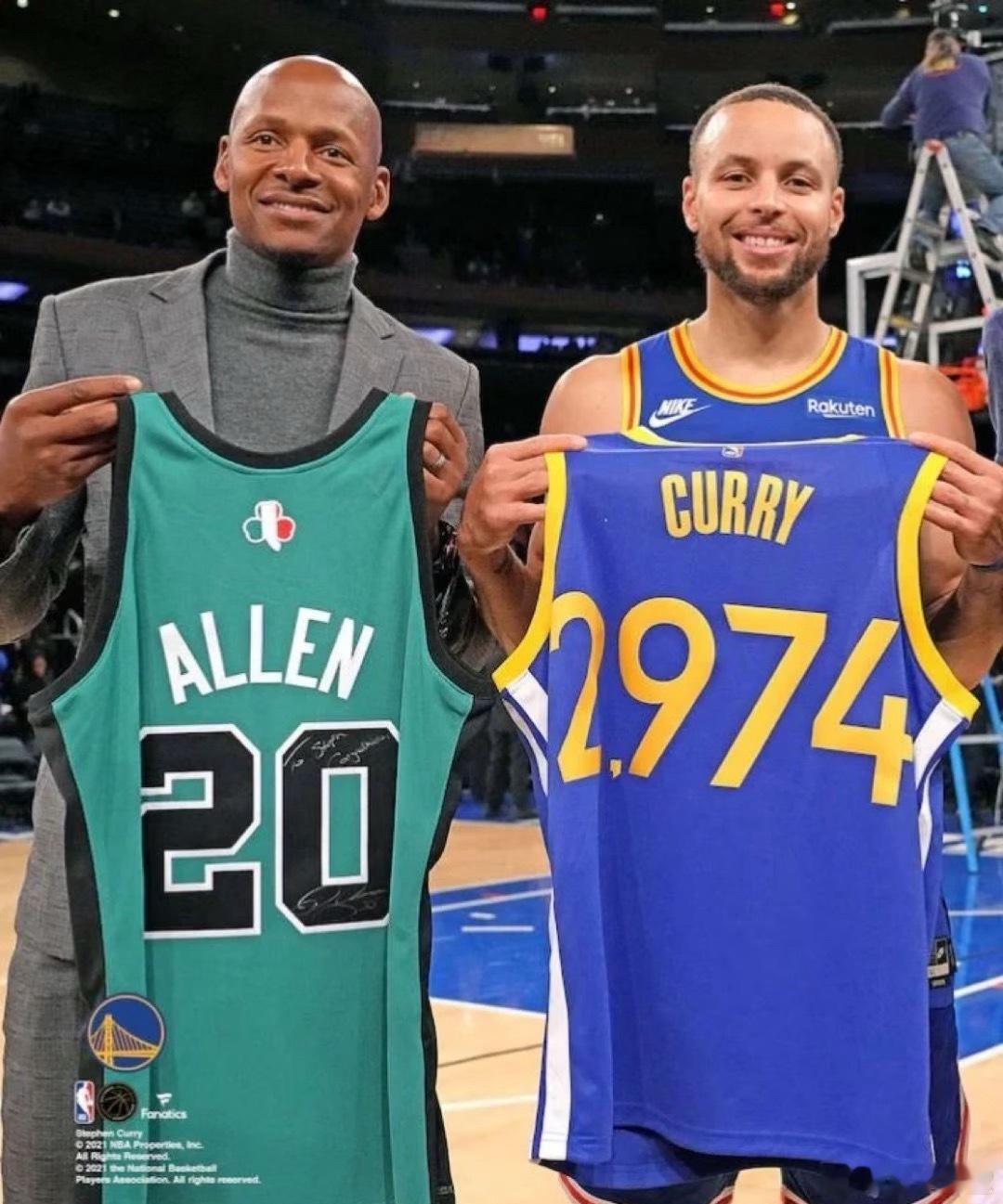 距离库里打破雷阿伦保持的三分球命中数纪录已经过去了近4年，而如今两人之间的差