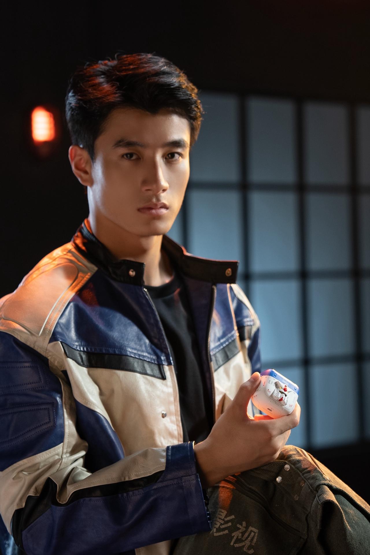 高达冲击电影感男主深圳男生拍照