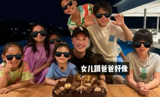 潘玮柏生病4天后开心庆生，妻子直角肩比应采儿抢镜，女儿像父亲！