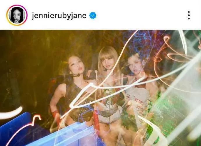Jennie删与朴彩英合照，粉墨团内关系成谜？家人们，粉墨（BLACKPINK