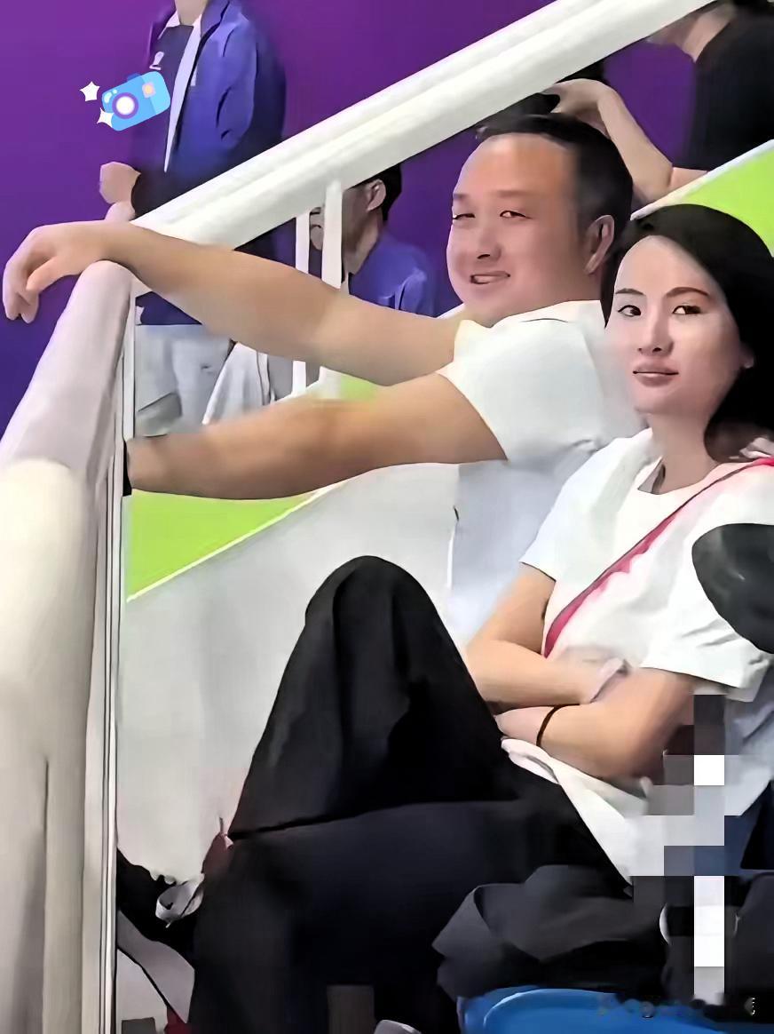 陈若琳去看全红婵跳水了我有个问题不太明白​听说陈若琳去全运会现场了，坐在观