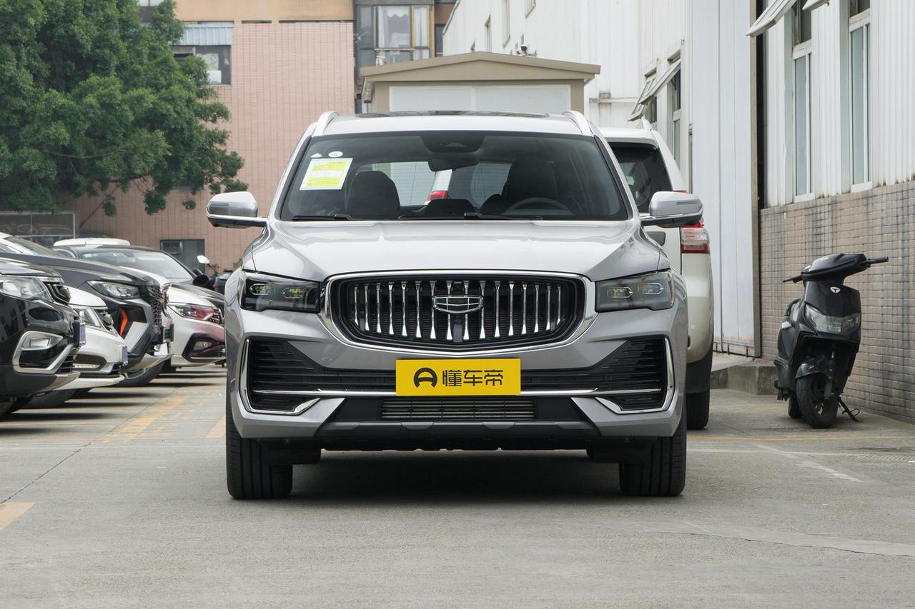 我上个月看了七八台二手星越L，从2021款看到2024款，跑了三个二手车市场，还