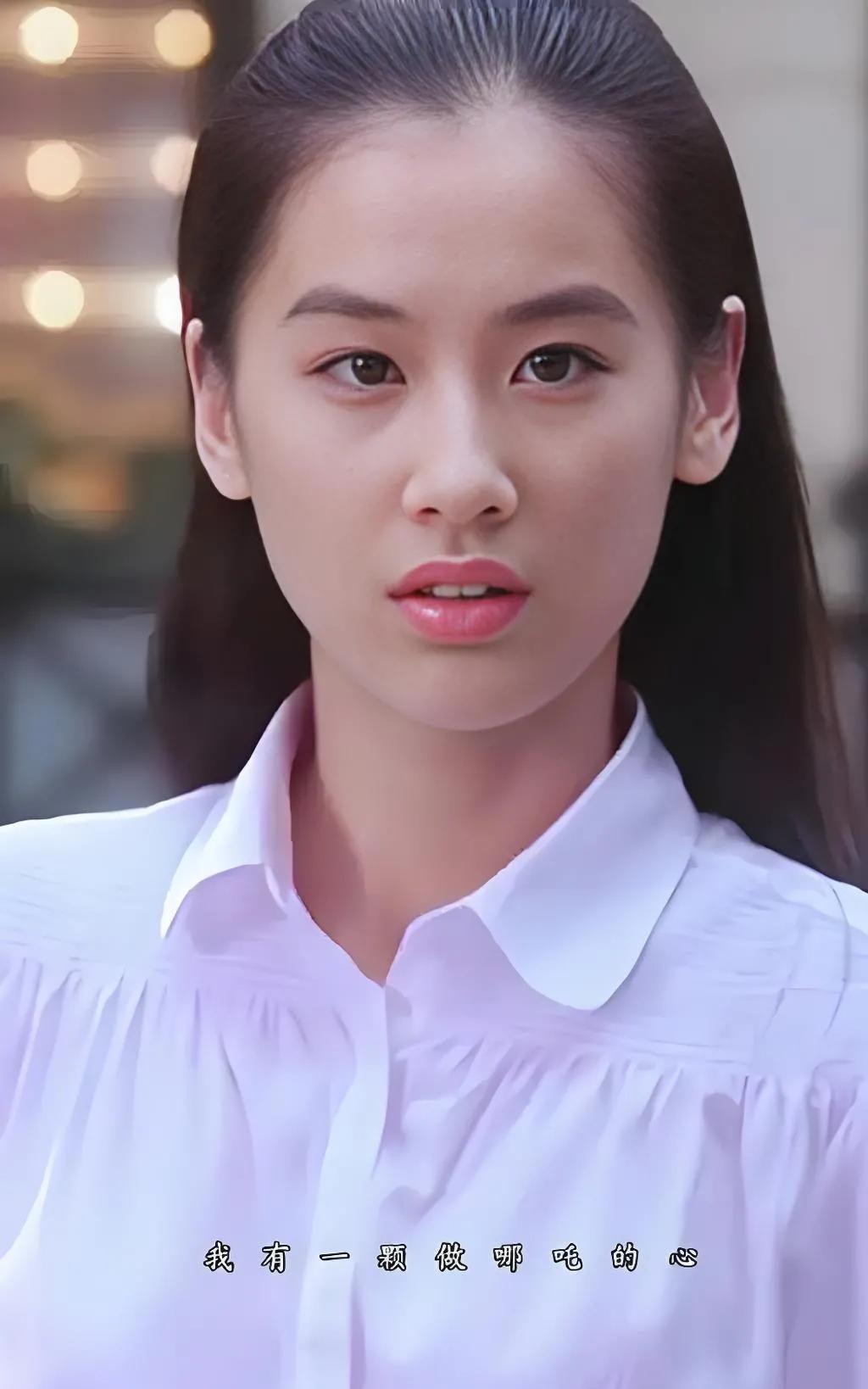 黄圣依自曝被母亲“掌控”人生！窒息式教育戳中多少人？黄圣依在节目里的一番话，直