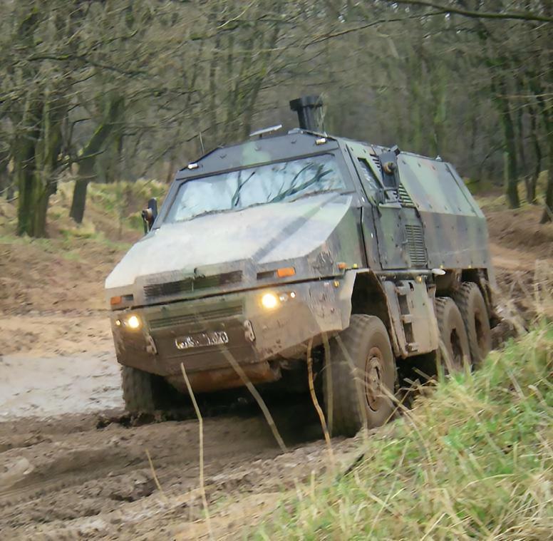 每天认识一件兵器德国“野犬”全方位防护运输车“野犬”（Dingo）全方位防护运
