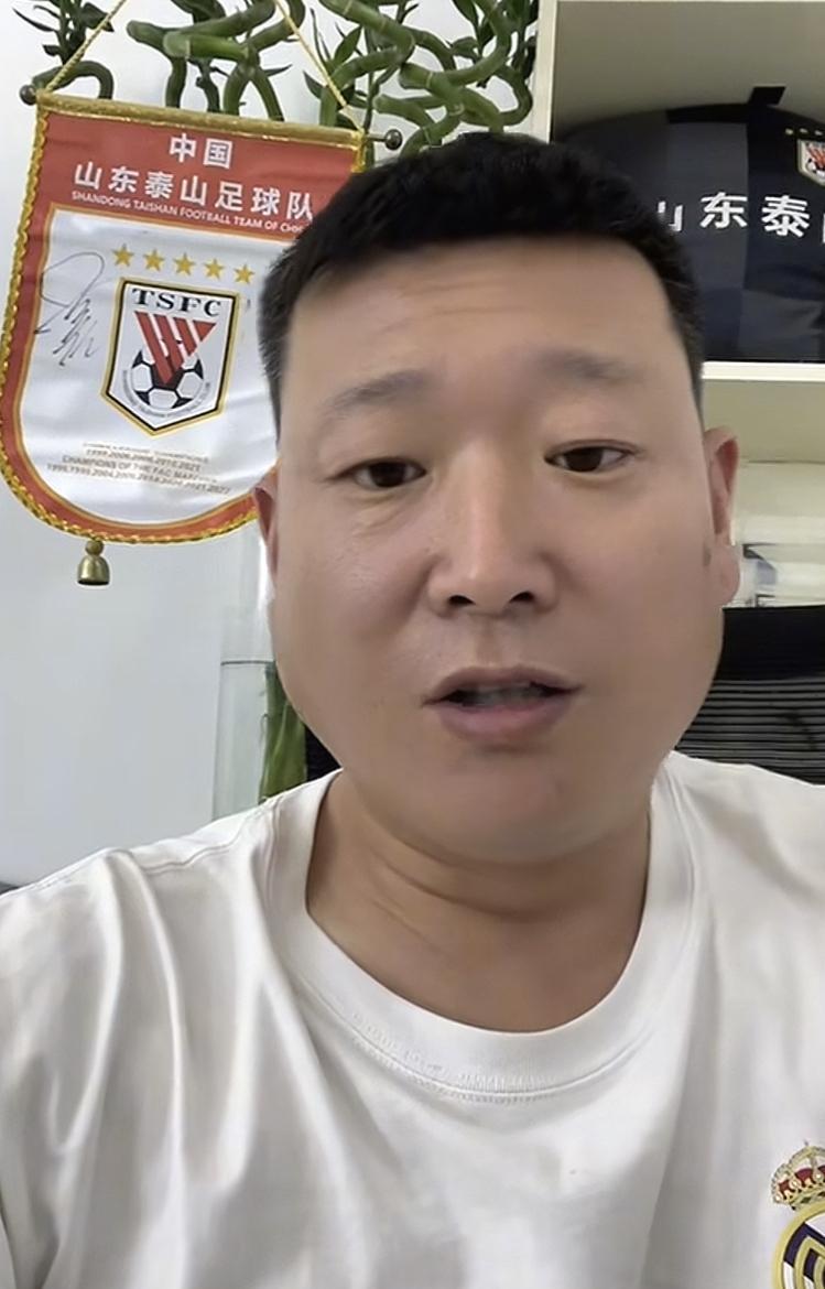 山东泰山知名球迷牛刚表示抽到成都蓉城是个不错的结果。因为球队是主场作战。而接下来