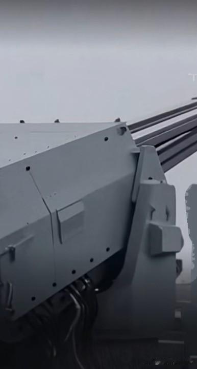 美国试射成功电磁炮新浪军事网站报道，美国试射成功电磁炮，据悉，2025年12