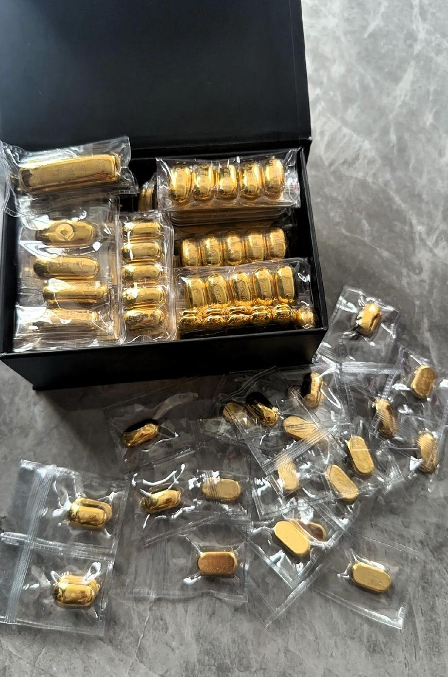 持有大量黄金的人，估计血压都要升到160了！7月25日金价直接砸到882，前
