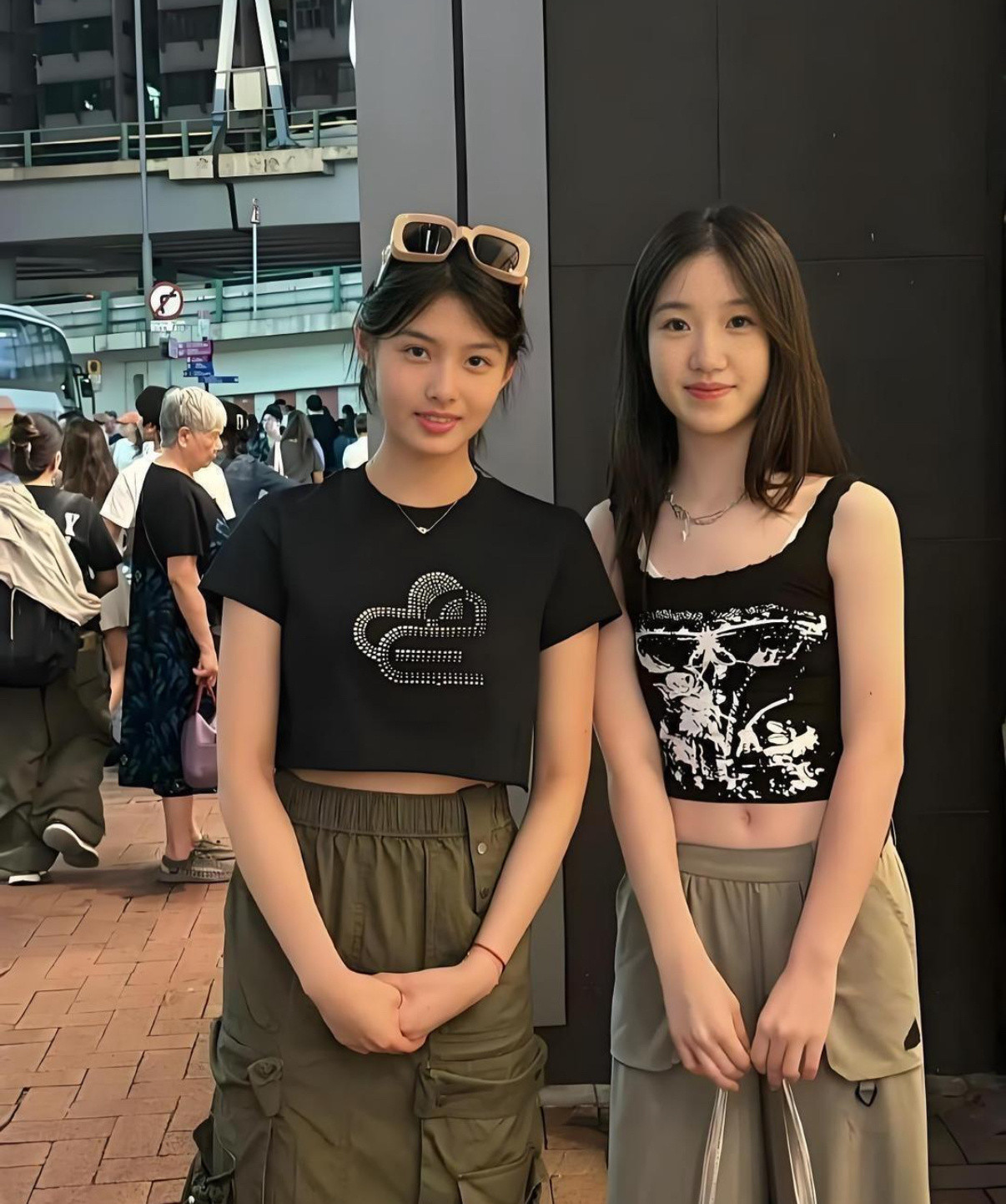 一时分不清谁是素人，谁是明星。​​​