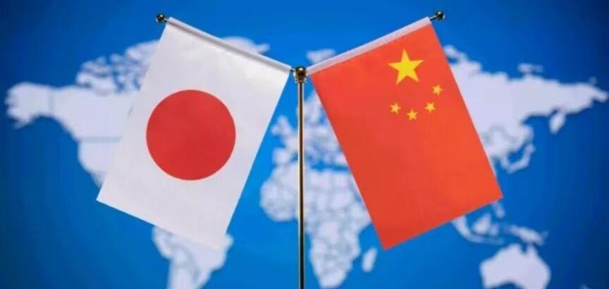 日本前航空幕僚长田母神俊雄声称，中国时代已然终结！4月19日，田母神俊雄表示，