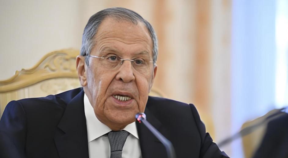 75岁的拉夫罗夫是苏联时期的优秀外交官，不可能被普京放弃的！英国《金融时报》称，