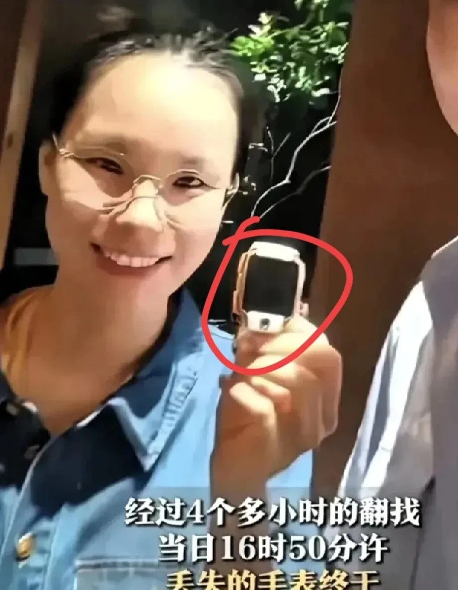 卢女士露脸了，副局长长脸了，可那两位翻了8吨垃圾的环卫工人，连个名字都没留下