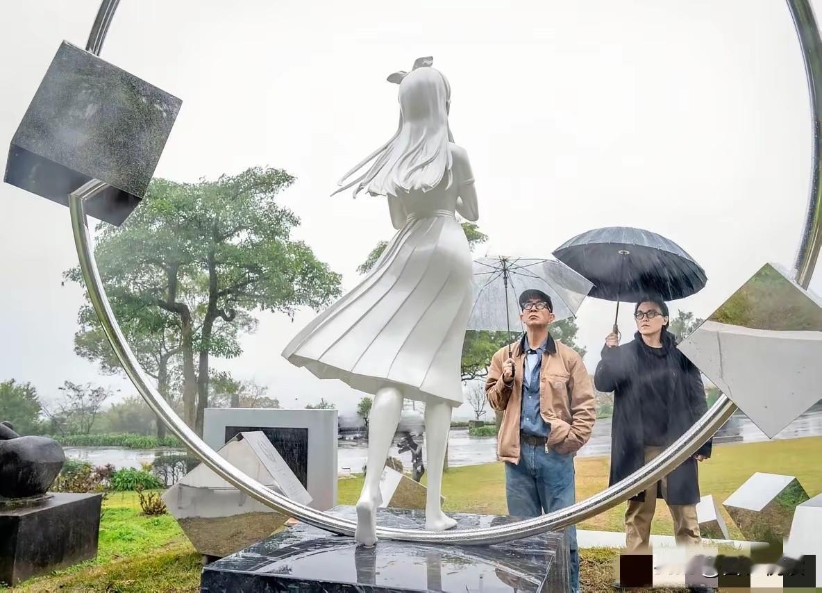 看完大S的雕像揭幕相关信息实在忍无可忍想问S家三个问题第①个口口声声那么