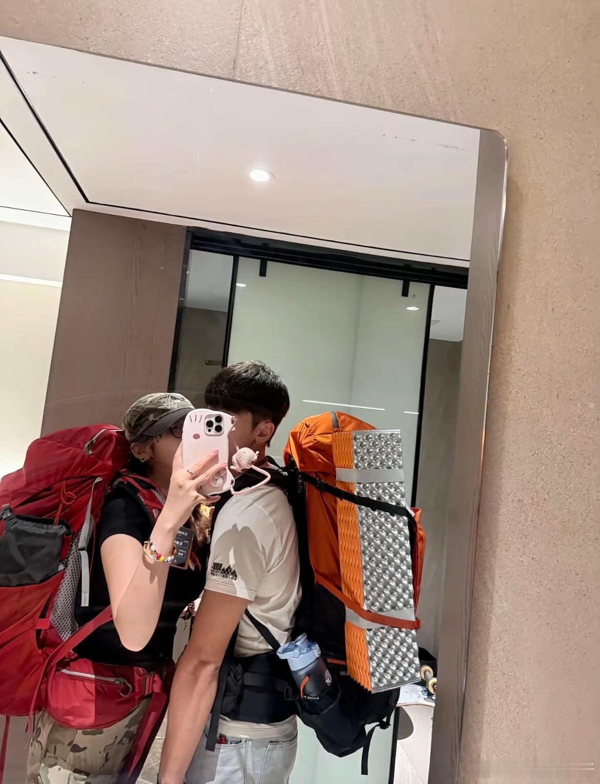 当两个户外爱好者谈起恋爱后