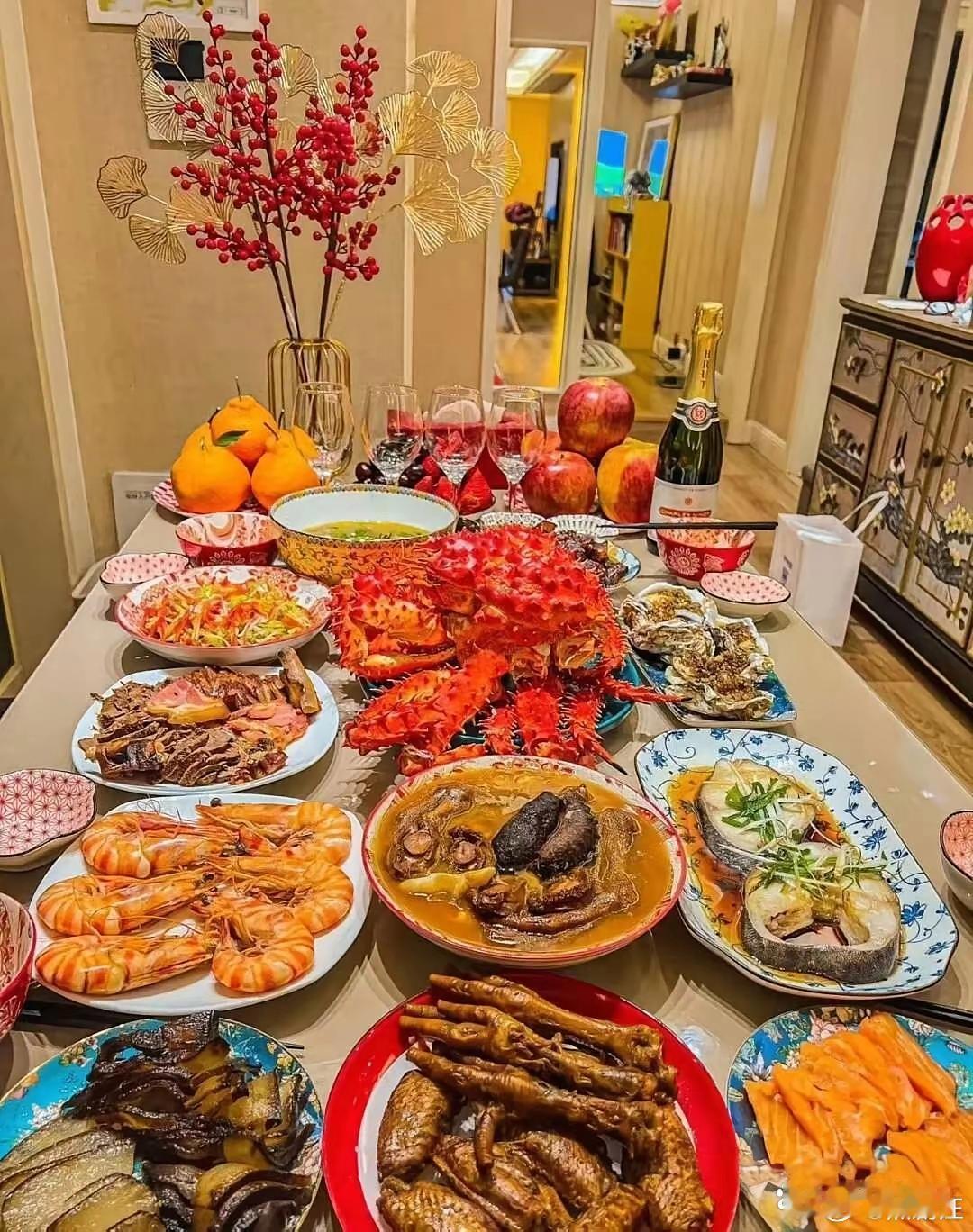 一个月3w和3千的晚餐对比