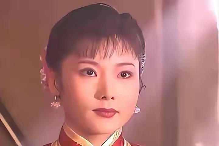 二十多年再看《大宅门》：才顿悟二奶奶厌恶杨九红的根本原因重读《大宅门