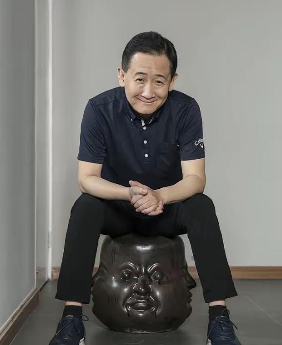 演员梁天和妻子孙凤英，辛苦培养儿子20年，2010年儿子以600多分考上北大英语