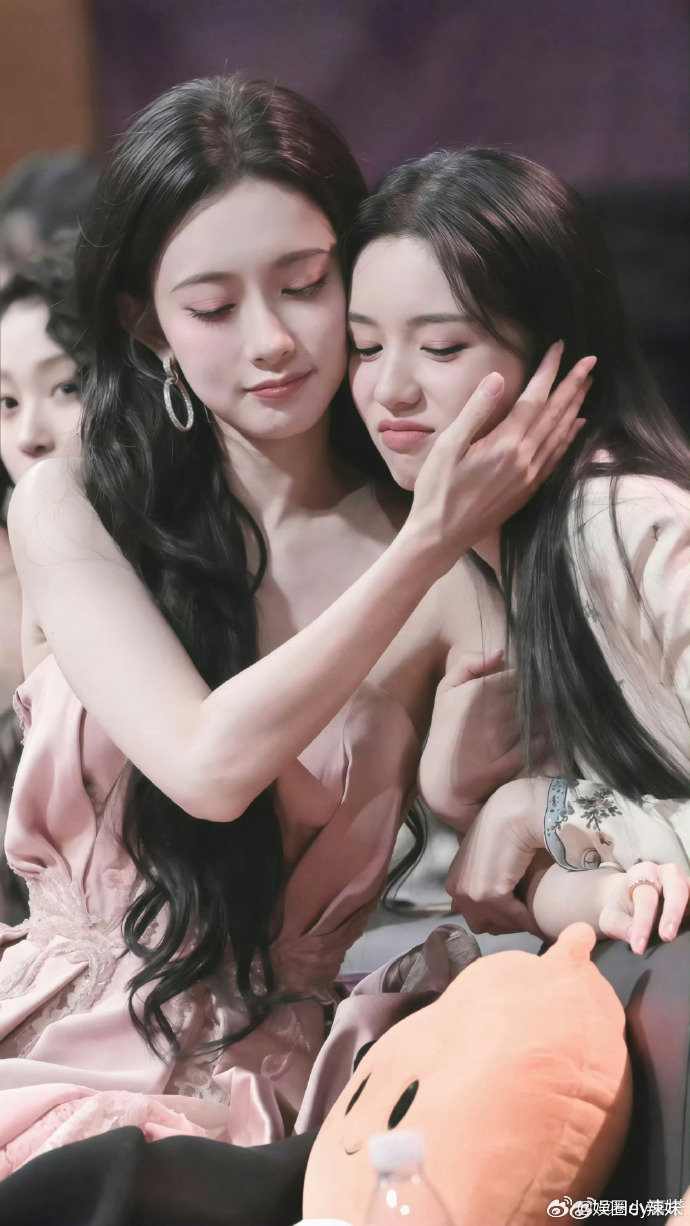 周也想和孟子义组团出道周也你是认真的吗，居然想拉着孟子义一起穿越回80年代