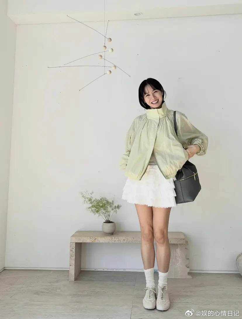 孙艺珍这组新照片好可爱