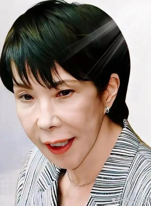 西方急得像热锅上的蚂蚁，但不是怕中国，是怕高市早苗！很多人以为西方“怂了”，是怕