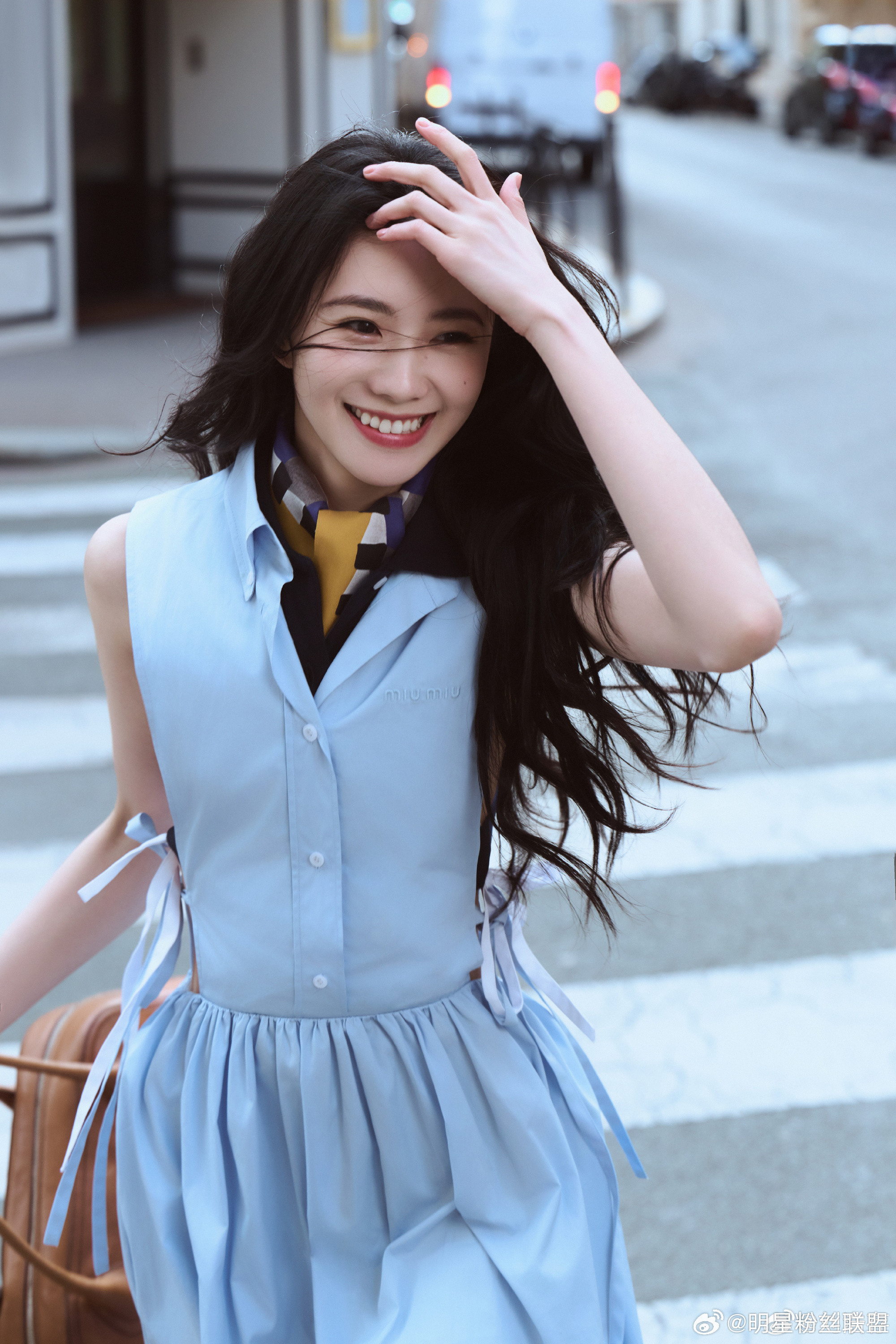 刘浩存镜头里的巴黎风景刘浩存有把粉丝的话放在心上刘浩存的巴黎碎片是答应粉丝的要