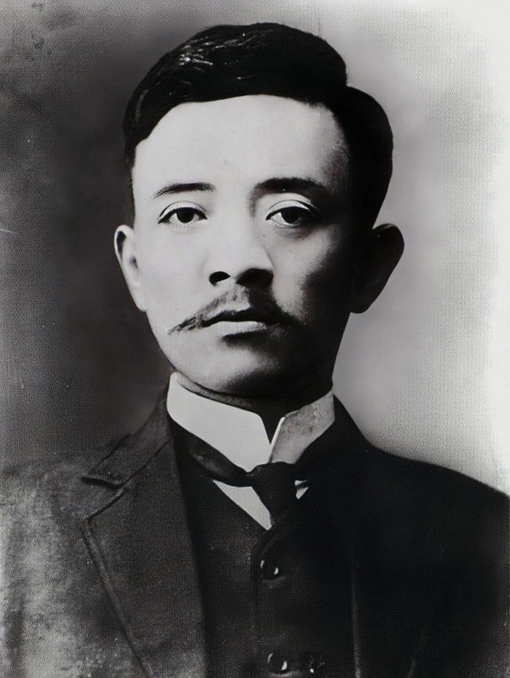1913年3月20日晚，宋教仁在上海火车站被刺杀，身中三枪生命垂危。在医院他对于
