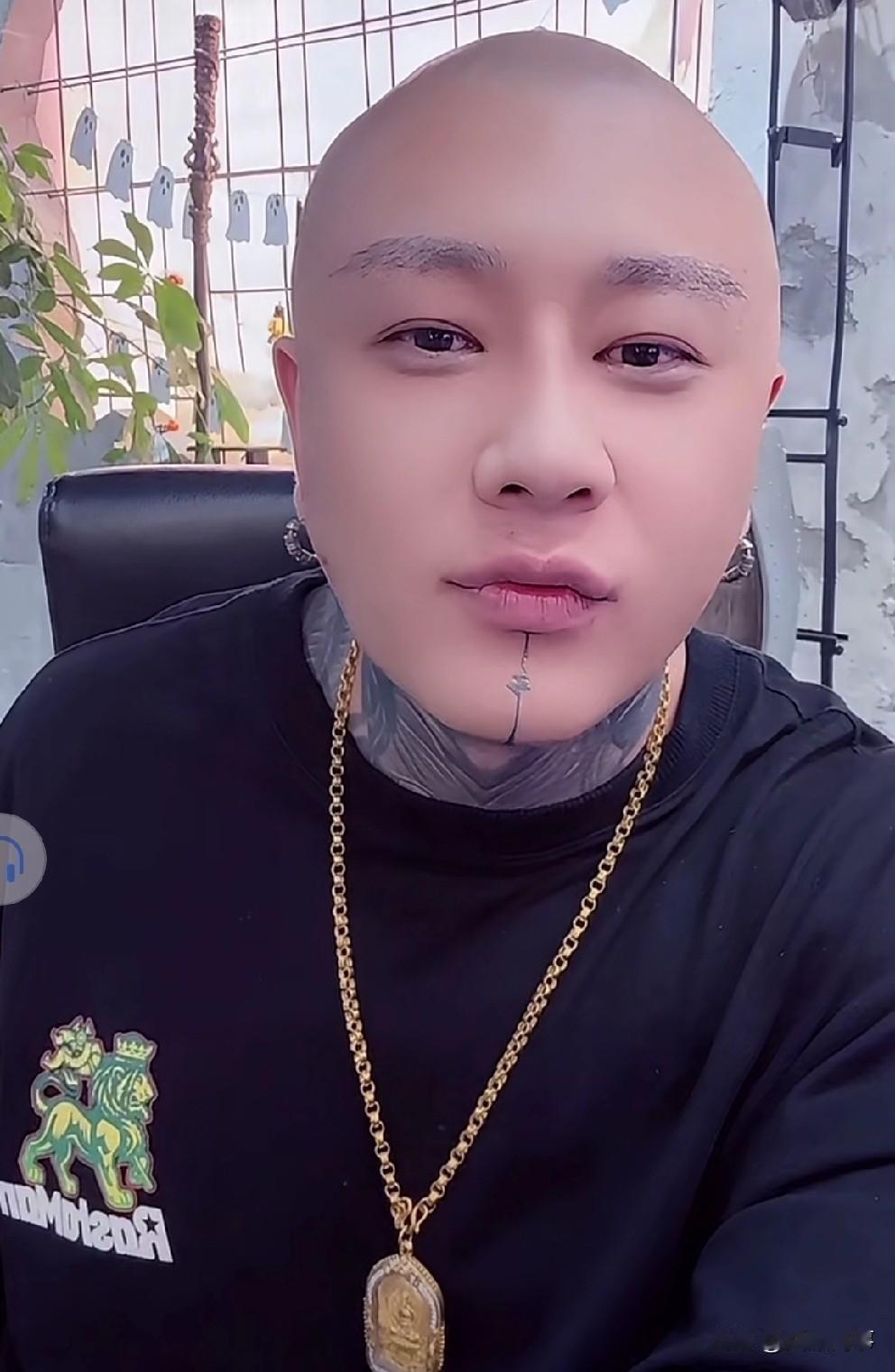 老葛以提高年框任务向ks官方担保，得以让方丈顺利重返娱乐！