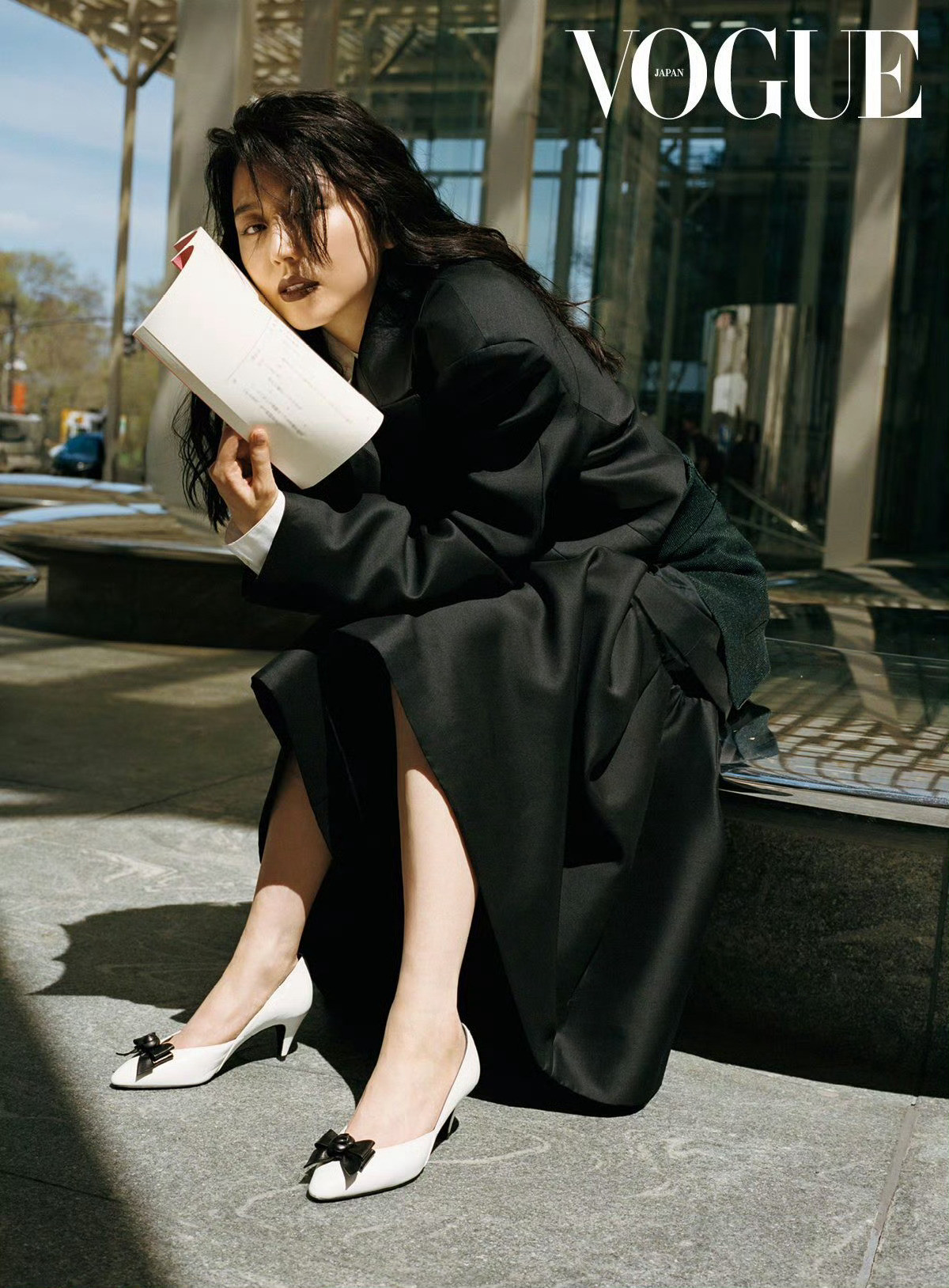 长泽雅美为《VOGUE》日版2026年9月拍摄的写真照组图摄于纽约曼哈顿~摄影师