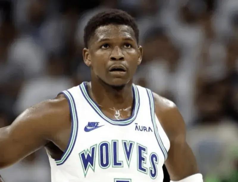 为什么一样是申诉，坎宁安东契奇成功了，华子却不行呢？Shams：东契奇与坎宁安