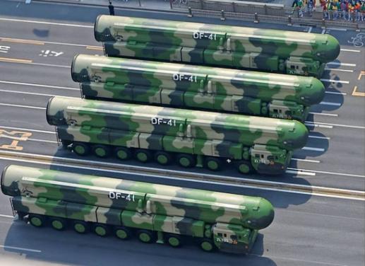 一枚东风41能直接干掉一艘航母吗？就这么说吧，一枚东风41炸翻10艘航母没问题。