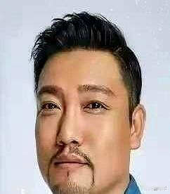 演员贾冰怎么也想不到，和十几年老战友的私密聚餐会变成自己的舆论翻车现场。但是